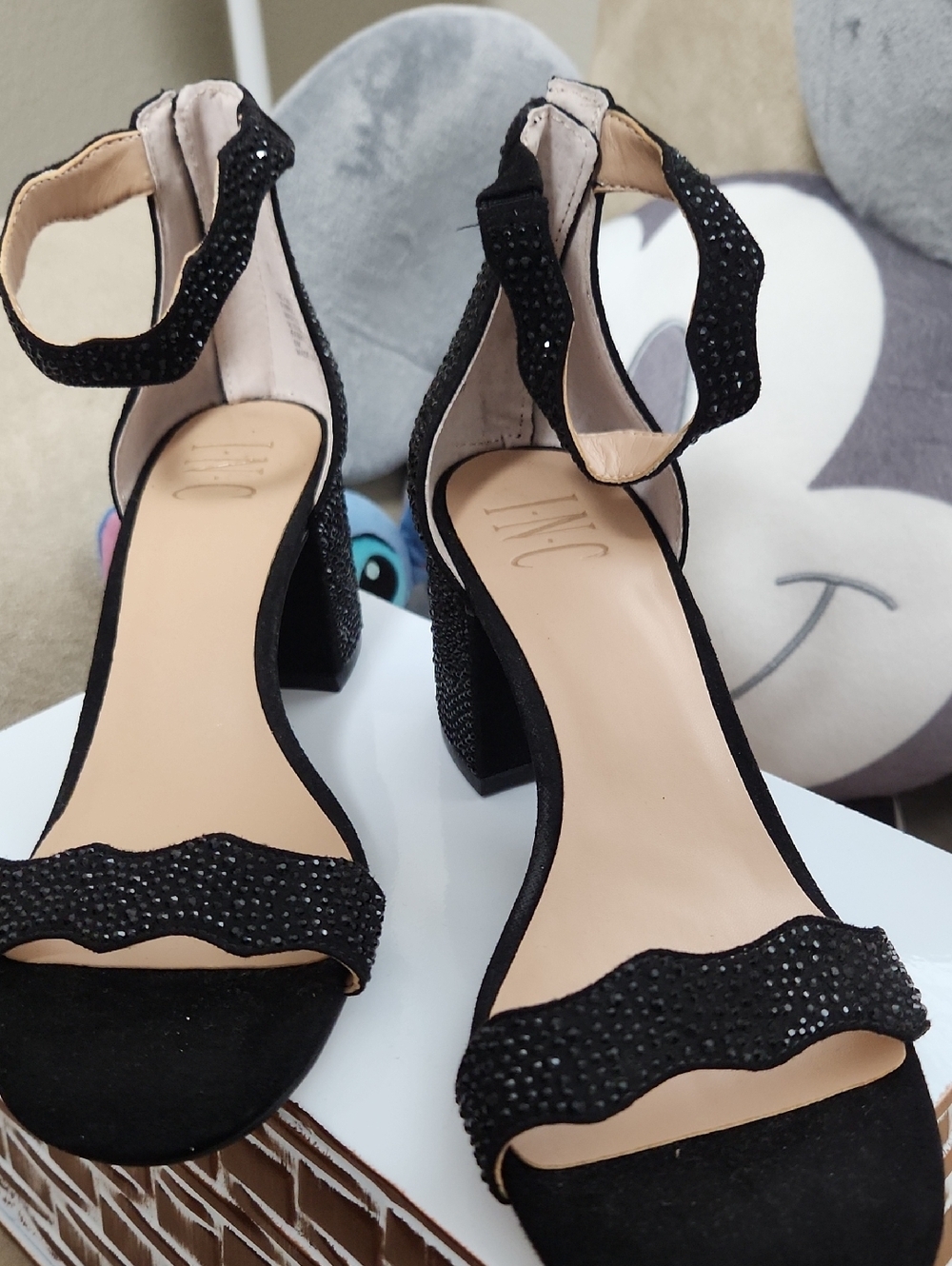INC International Concepts Hadwin Scallop Block-Heel Sandal - Picture 2 of 7